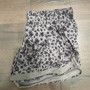 Athleta Mesh Runner Short